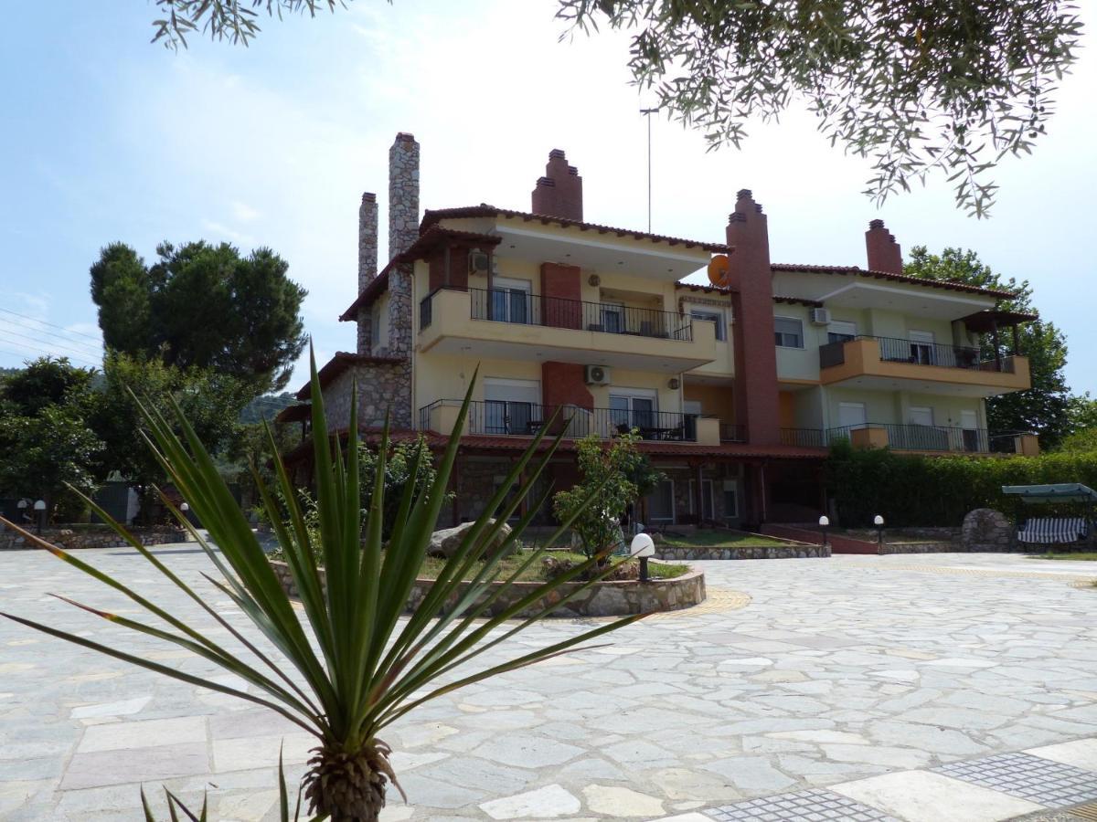 Makis Nest Apart-Hotel Vourvourou Eksteriør bilde